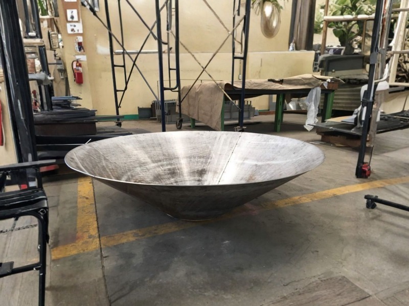 รับเชื่อมประกอบ